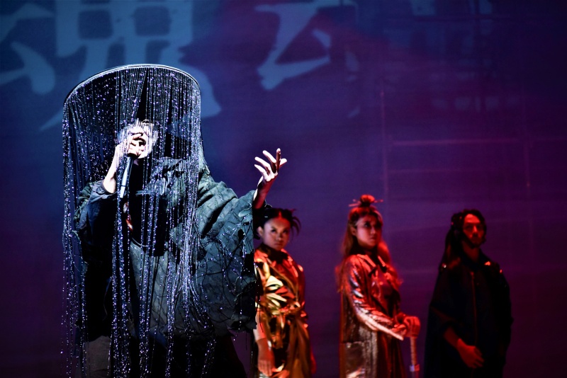 1765813404855332ZKvn.jpg 10018.jpg